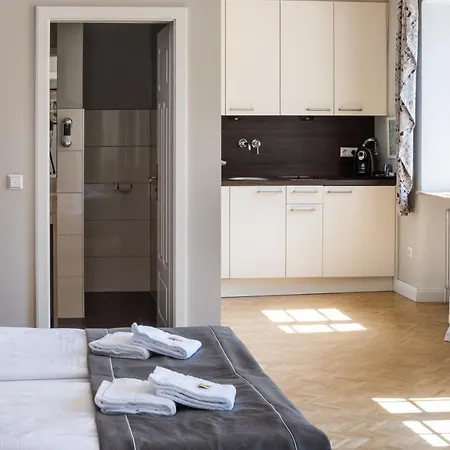 公寓式酒店 Heiligenthaler Hof 朗道因德普法尔茨