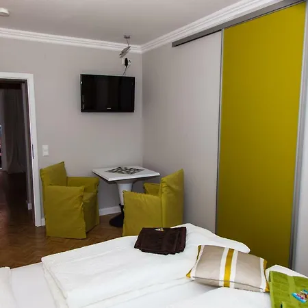 アパートホテル Heiligenthaler Hof 4*
